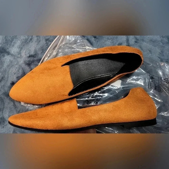 NEW - Flat Shoes - Light  Brown - (Brown Coppery Color), US Size 10/Size 43 - Picture 1 of 3